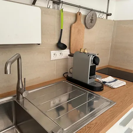 1chemindelafontaine Apartamento